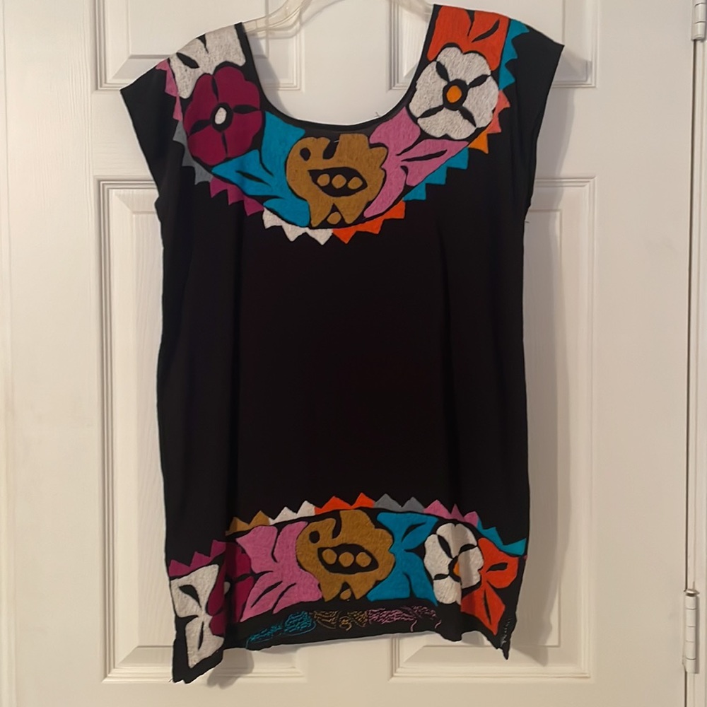 Embroidered Tunic - Picture 2 of 4